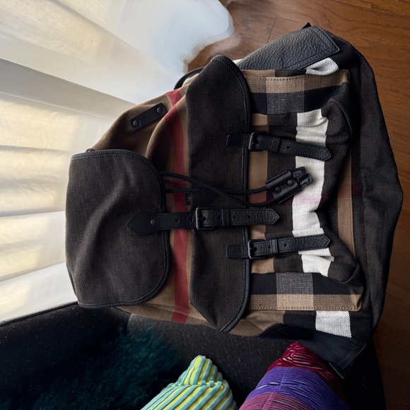 Stylish Plaid Backpack - Picture 3 of 5